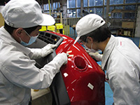 バンパー検査作業